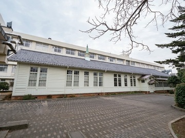 写真:埼玉県立川越女子高等学校明治記念館 外観