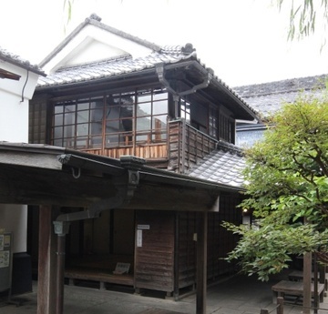 写真:旧小山家住宅住居棟 外観