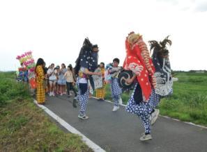 写真:福田の獅子舞