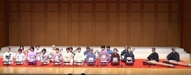 写真：邦楽の演奏の様子
