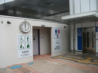 川越駅西口駅前広場公衆トイレ